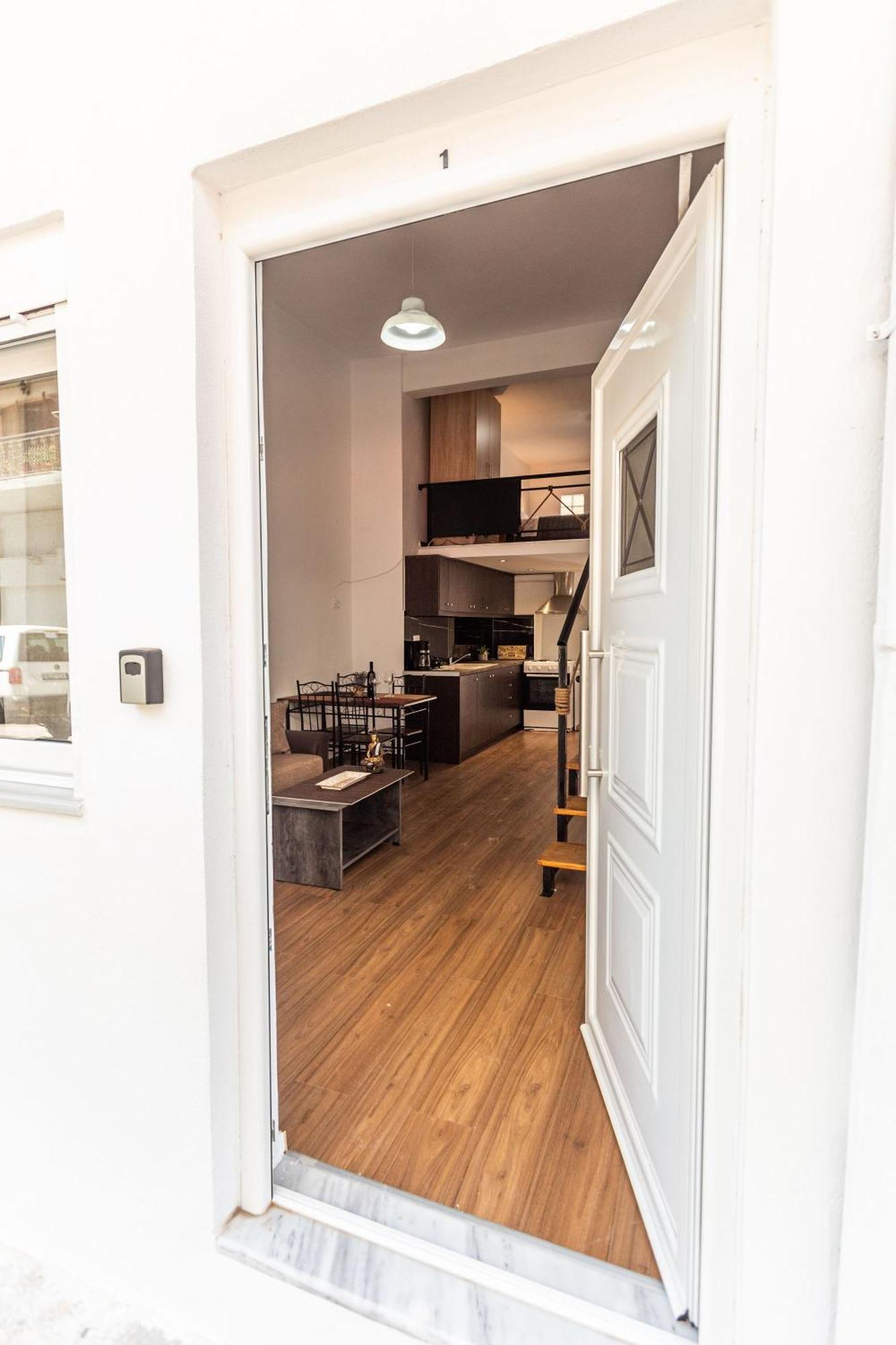 Neva'S Apartment'S In Center Chania 1 2 Ngoại thất bức ảnh